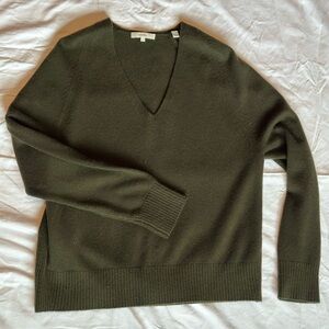 Vince Dark green wool and cashmere sweater